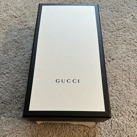 Rose Gucci Rubber Pursuit G Slides - Picture 11 of 12